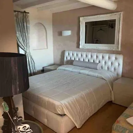 Castel 1500 شقة Colà