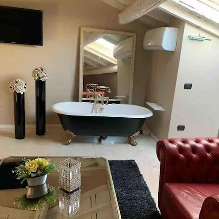 Castel 1500 شقة Colà